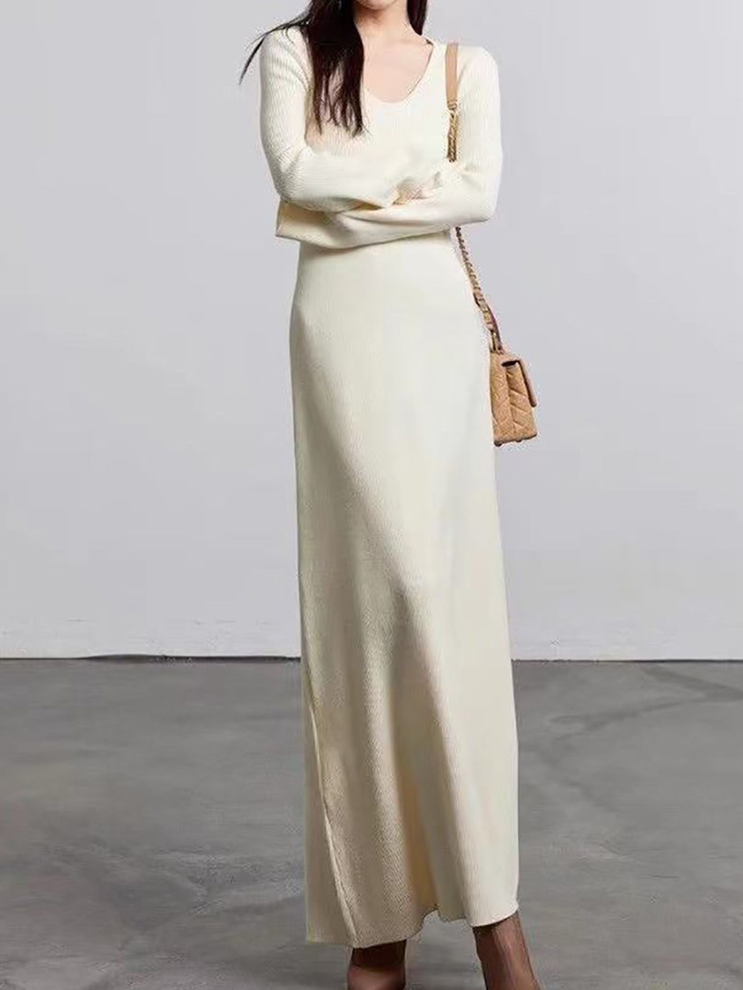 

StyleCast x Revolte Women V-Neck Bodycon Maxi Dress, Beige