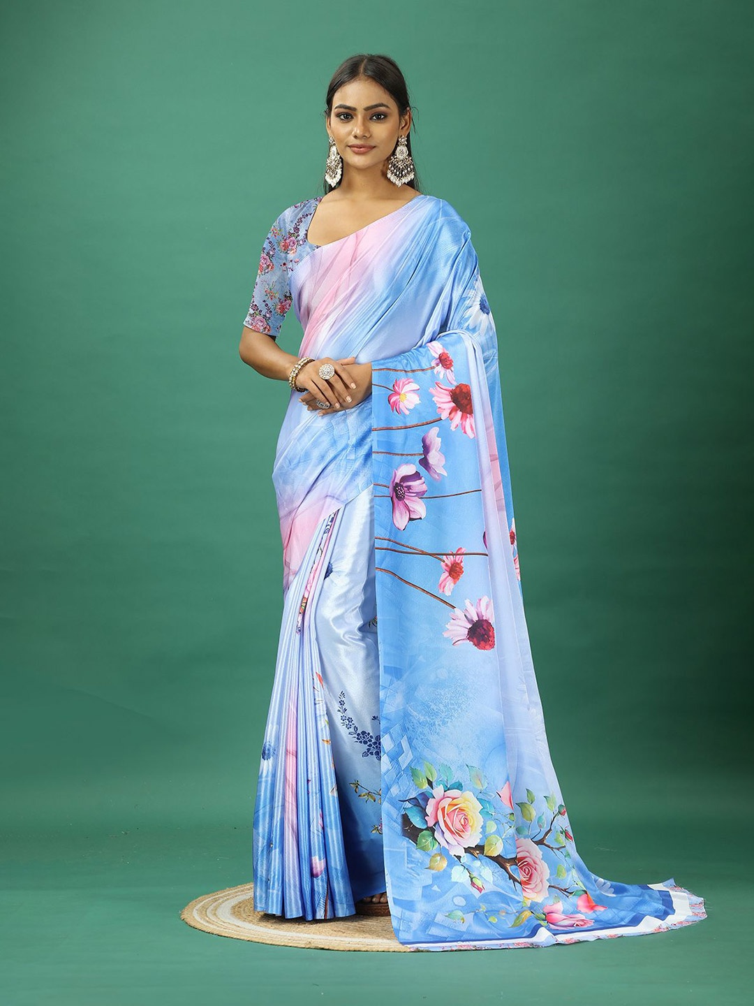 

A.V.M. SILK MILLS Floral Printed Pure Crepe Saree, Blue