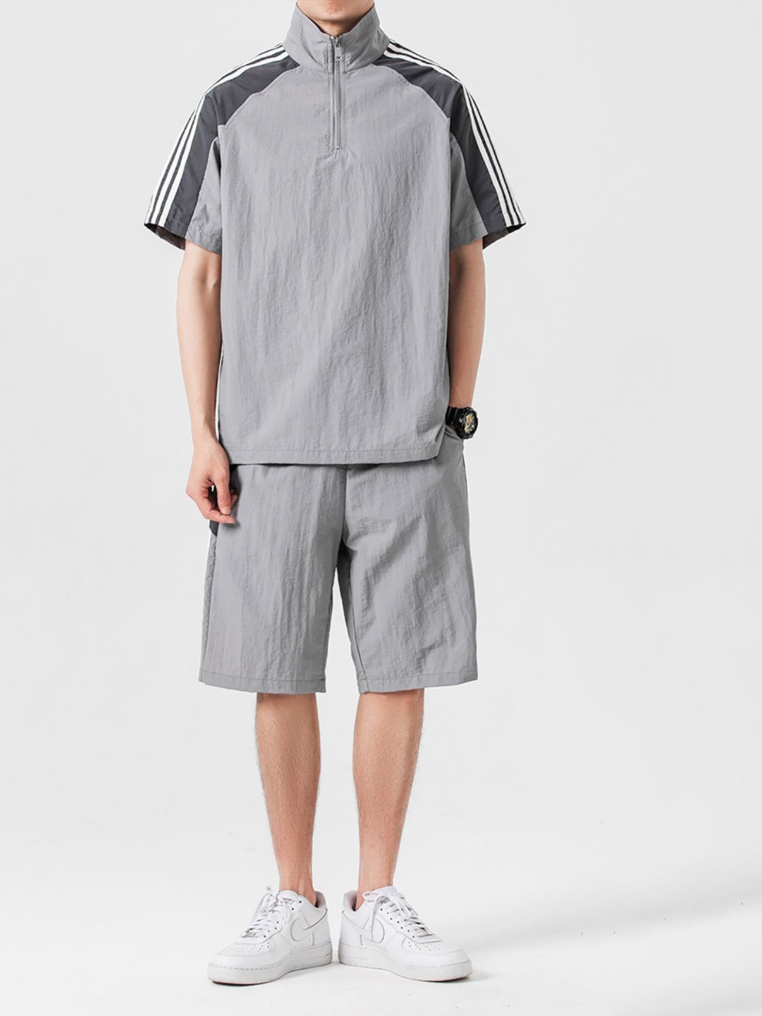

StyleCast x Revolte Colourblocked High Neck T-Shirt And Shorts, Grey