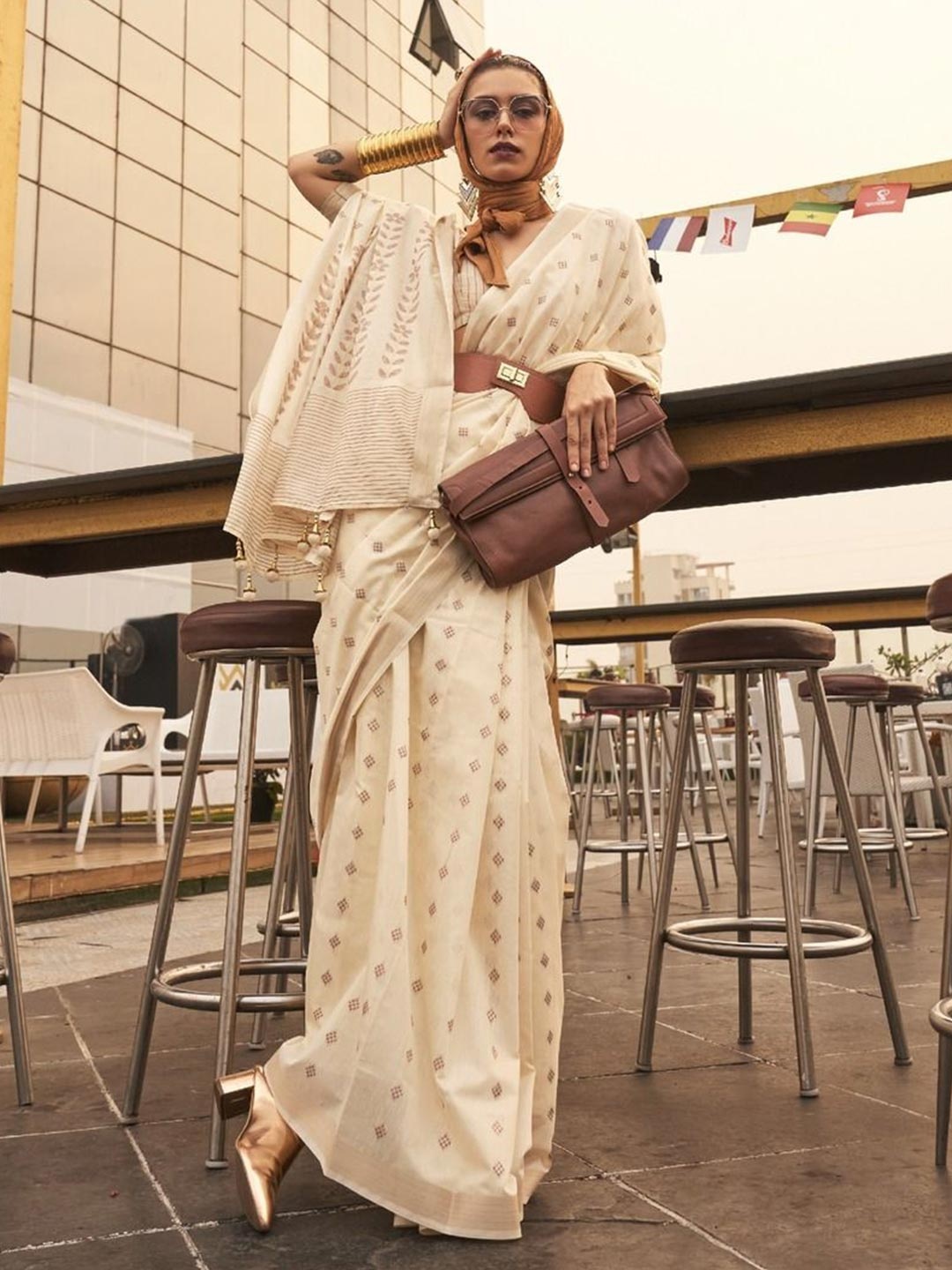 

Anouk Woven Design Zari Banarasi Saree, Cream