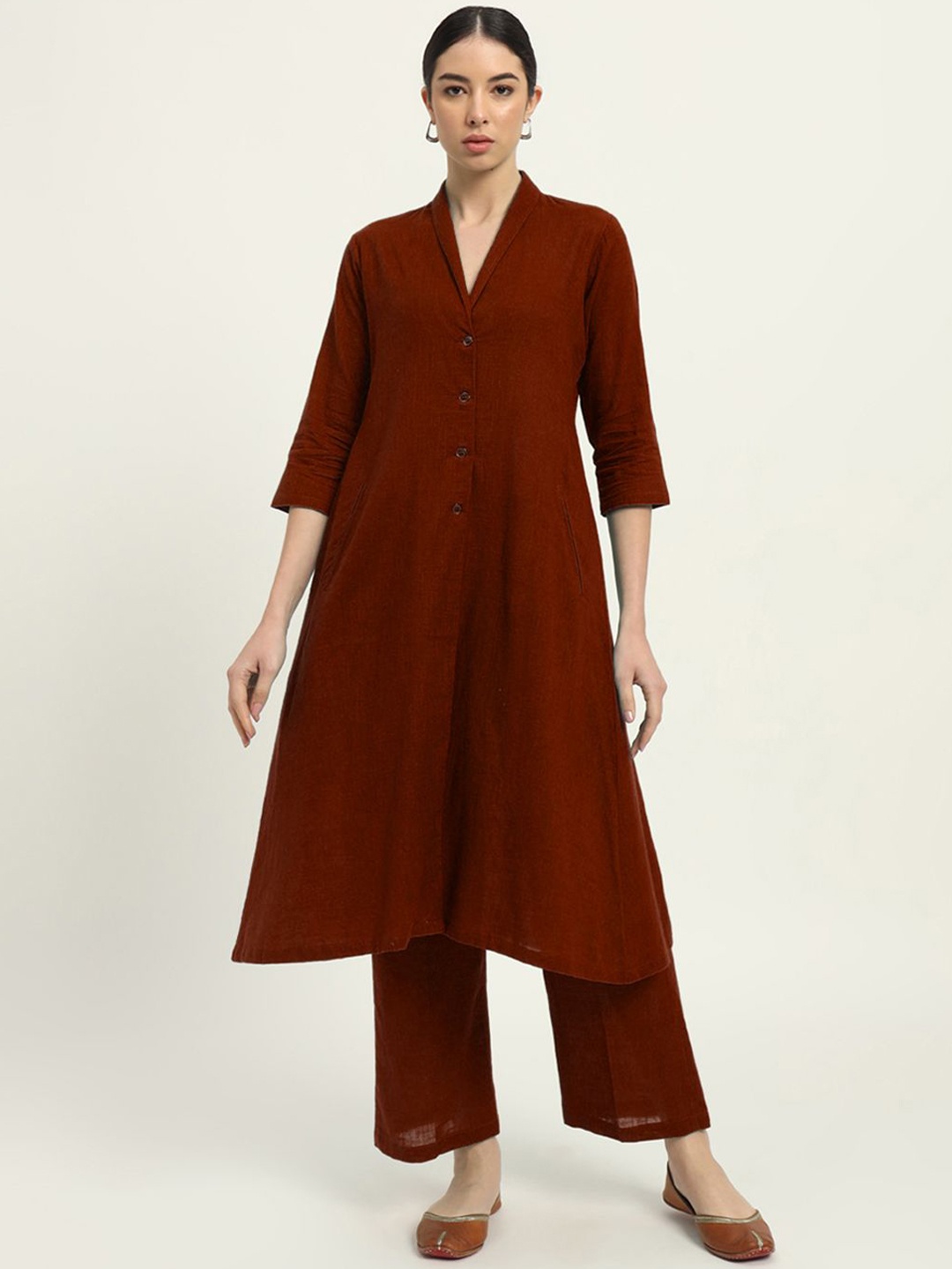 

Thevasa Shawl Neck Pure Cotton A-Line Tunic With Trouser, Red