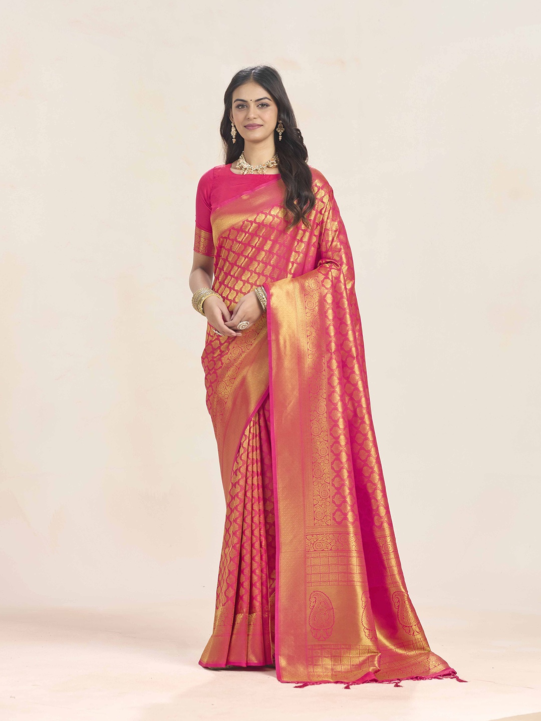 

SHOPGARB Ethnic Motifs Zari Pure Silk Saree, Fuchsia