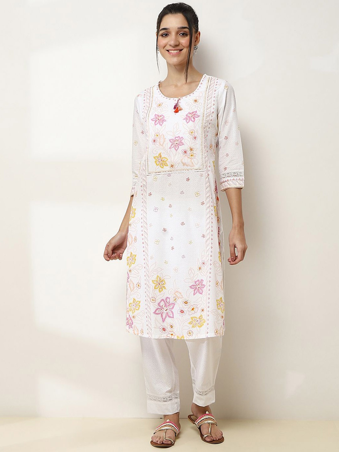 

Rangriti Floral Printed Round Neck Cotton Straight Kurta, White