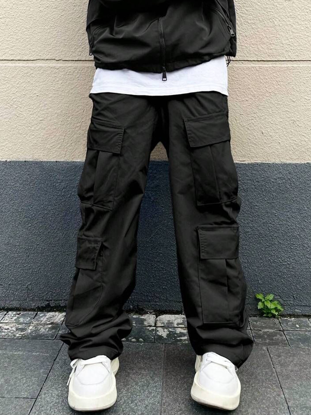 

TABADTOD Men Relaxed Loose Fit Cargos, Black