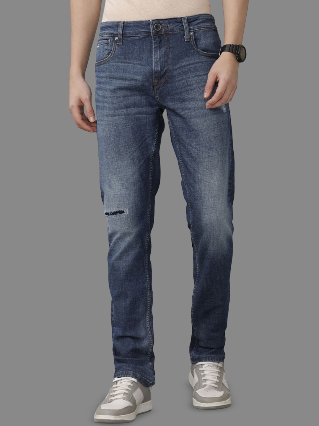 

Voi Jeans Men Cotton Skinny Fit Mildly Distressed Stretchable Jeans, Blue