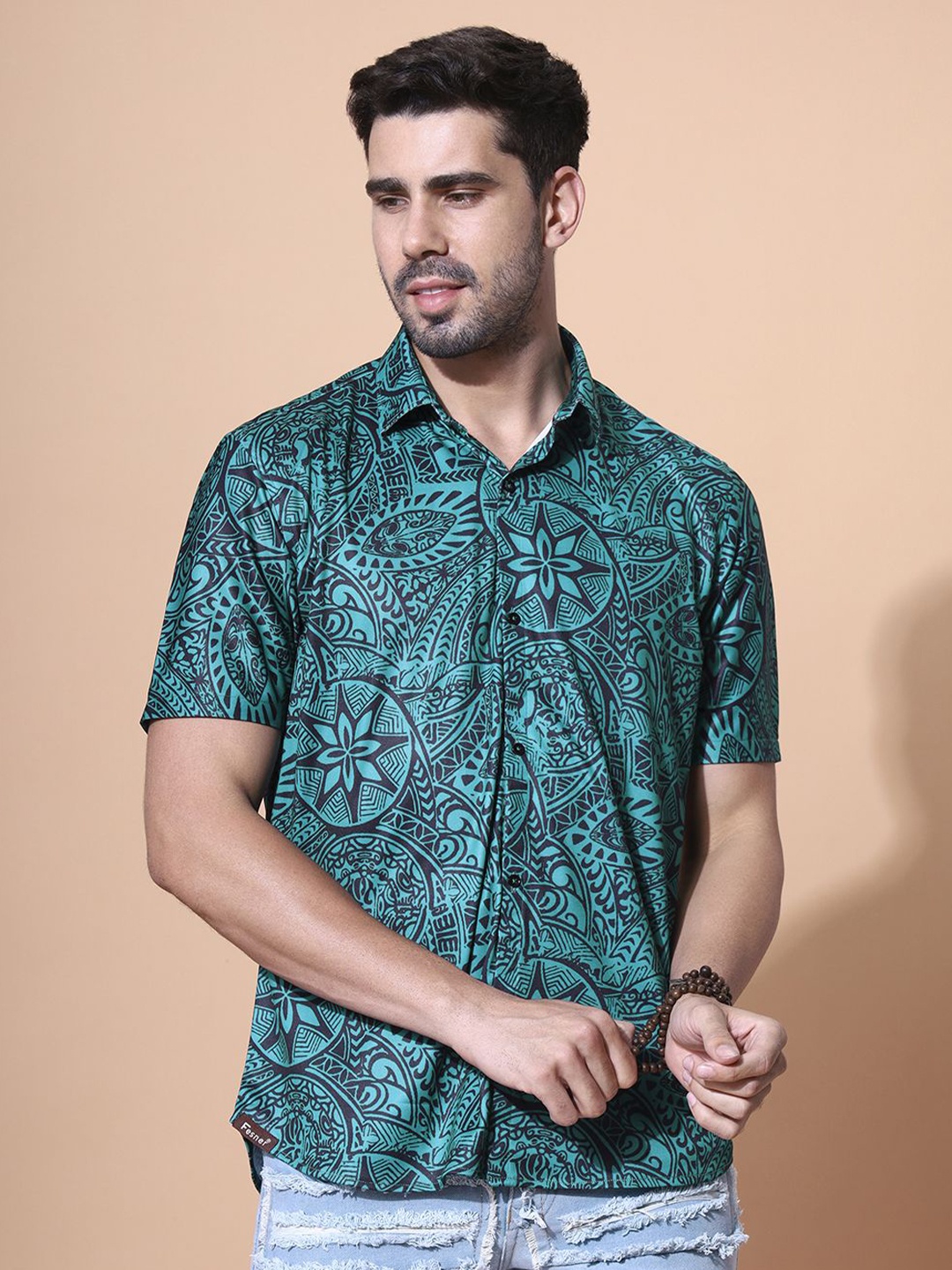 

Fesner Men Smart Opaque Printed Party Shirt, Multi