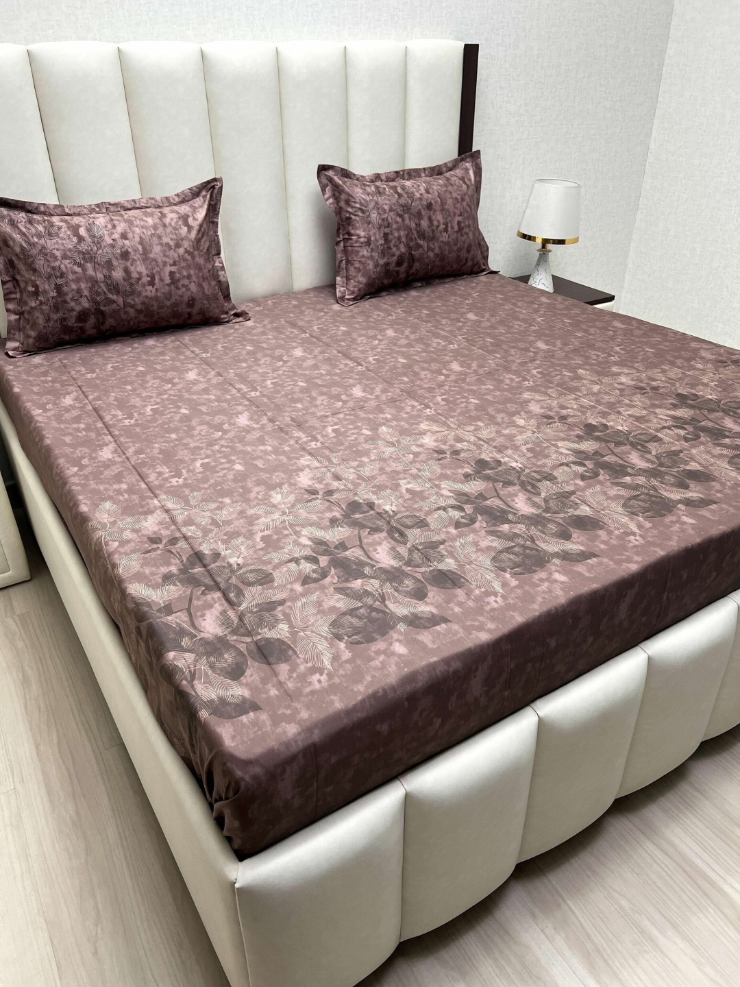 

Pure Decor Brown Floral Printed Pure Cotton 350 TC King Bedsheet Set 2.74 m x 2.74 m