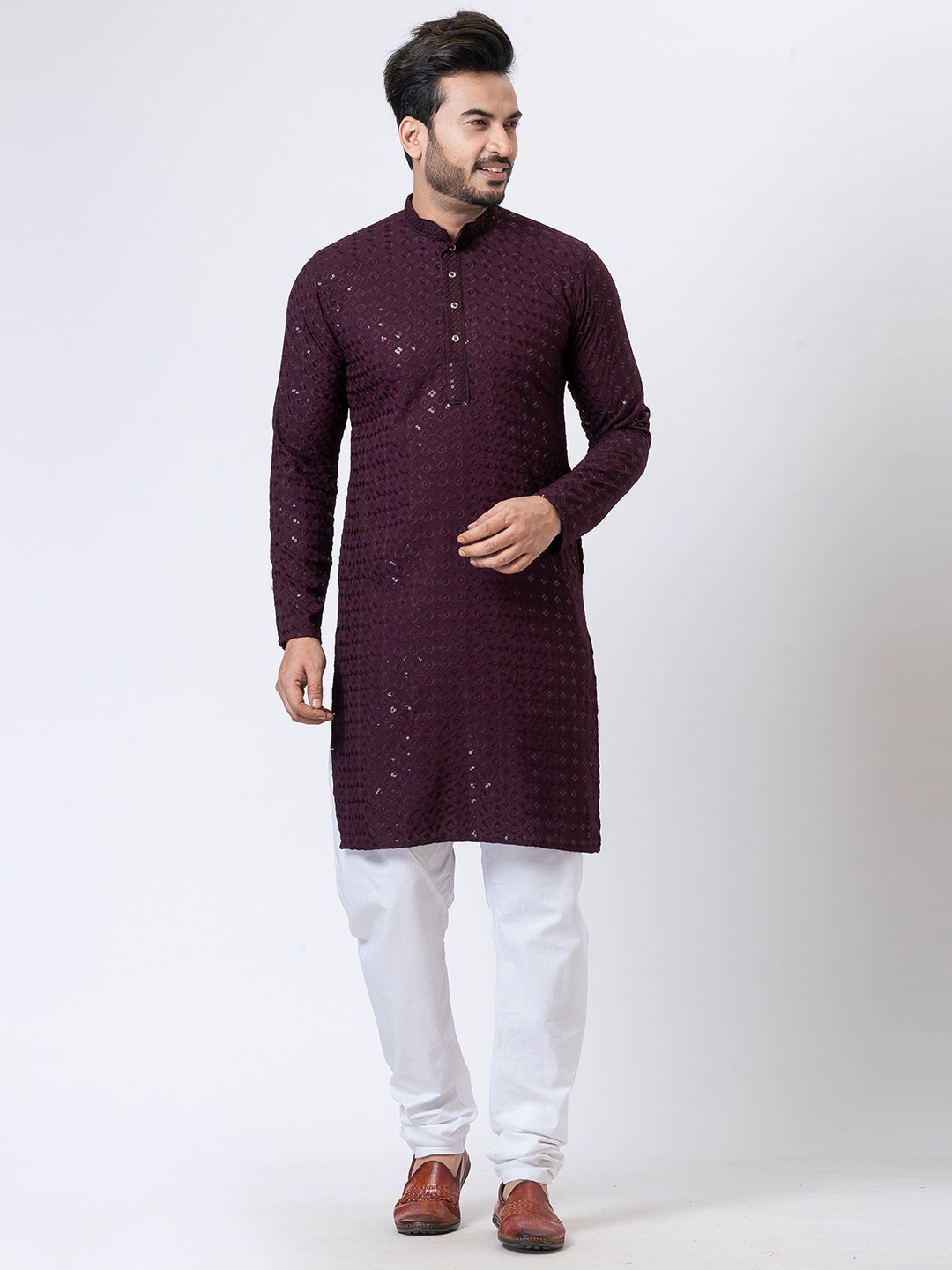 

Rainbow Cloths Men Embroidered Mirror Work Kurta, Purple