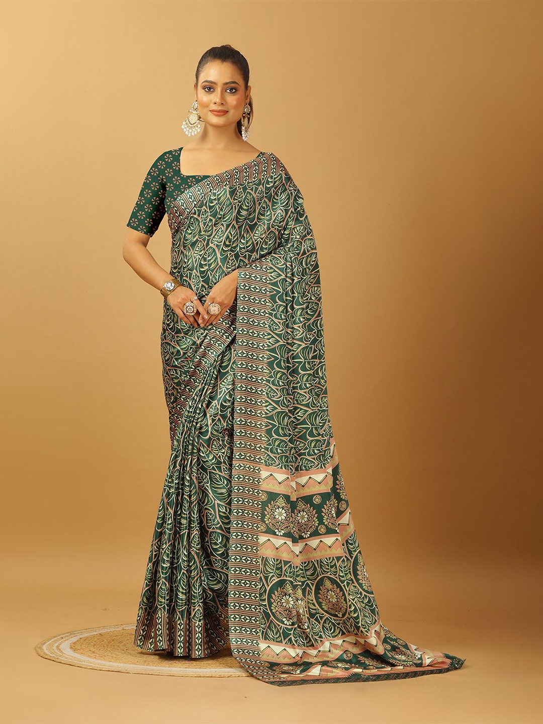 

NIRMAL CREATION Floral Printed Pure Crepe Saree, Green