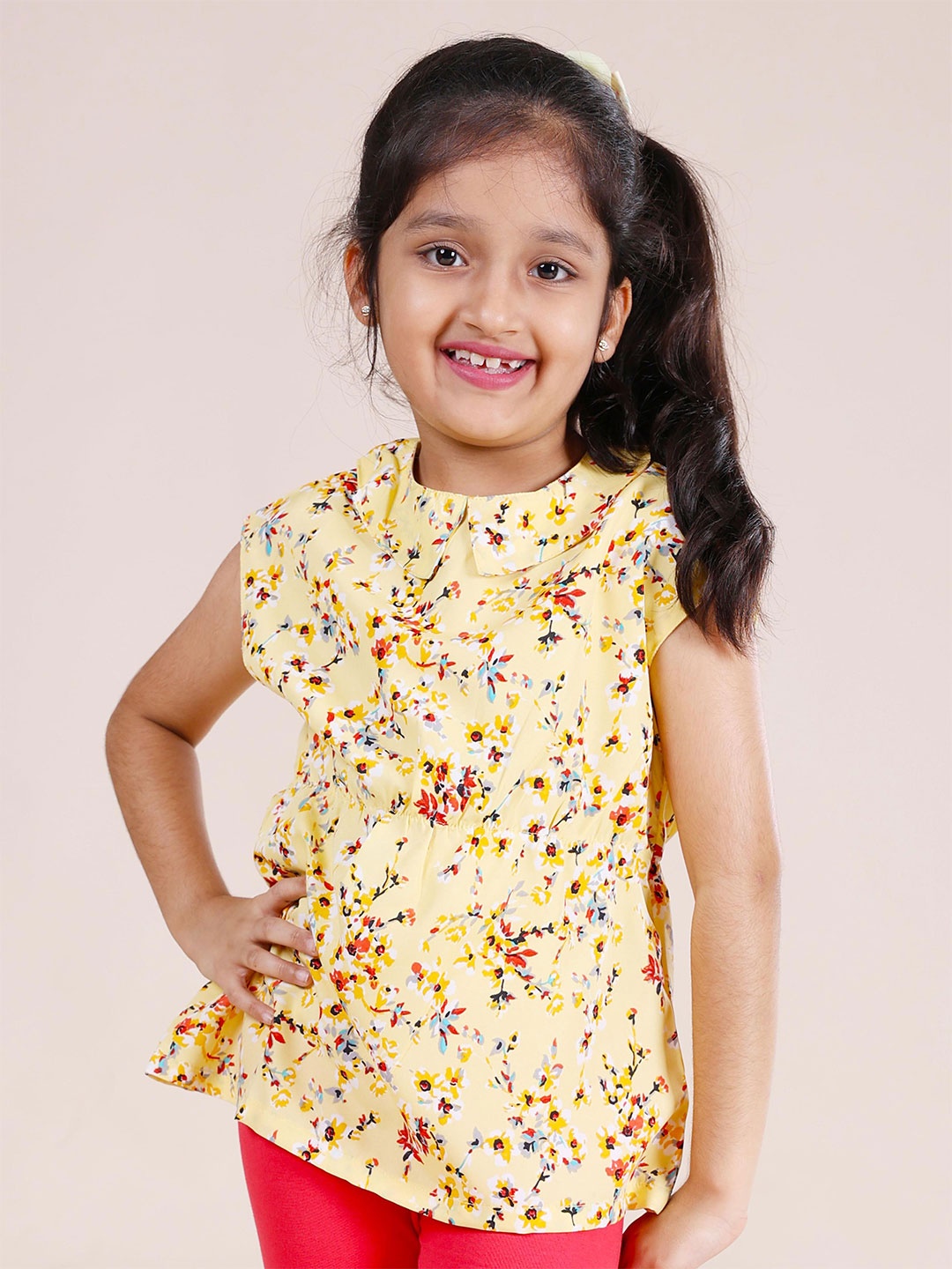 

KiddoPanti Girls Floral Printed Regular Top, Yellow