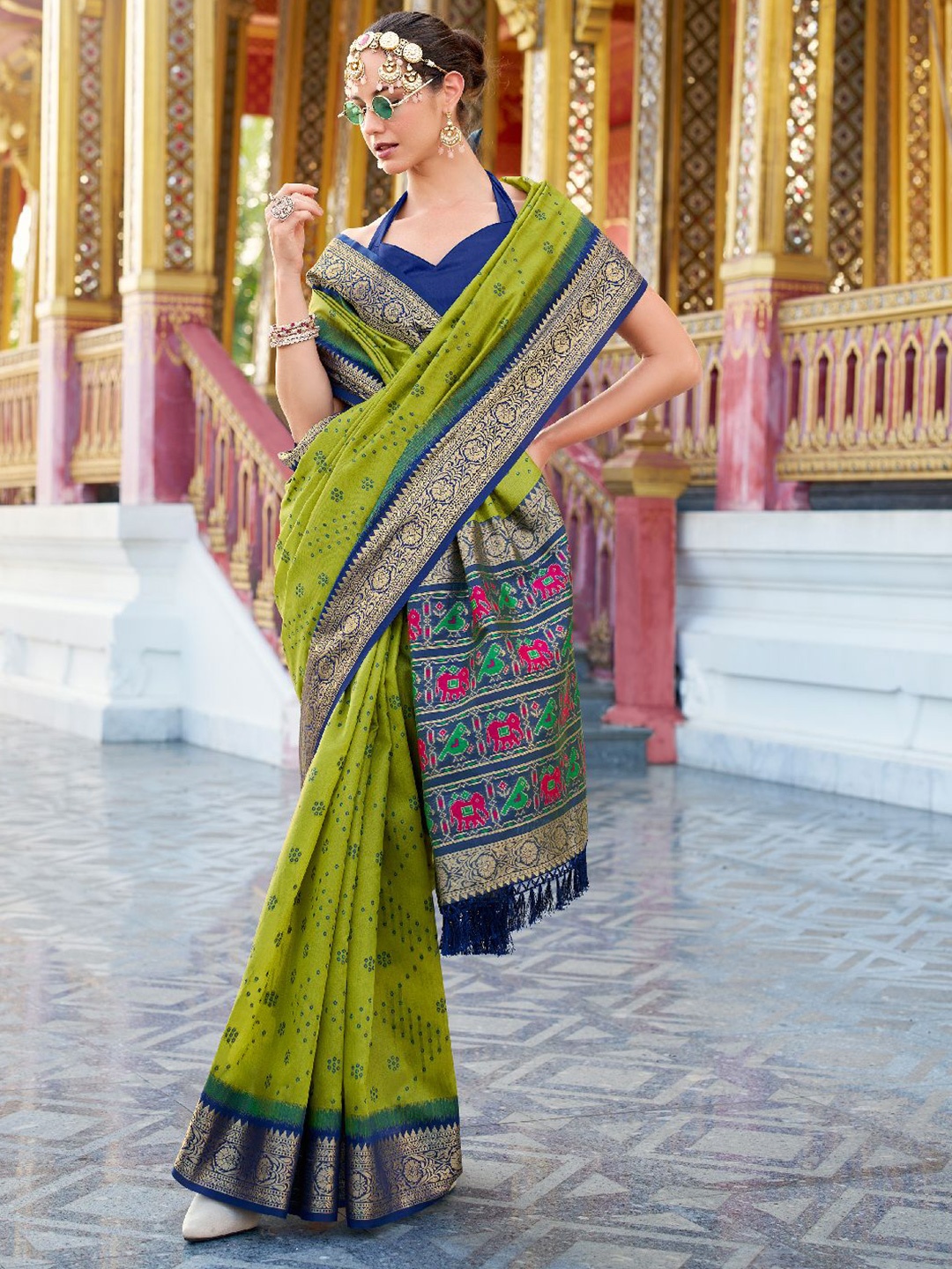 

Mitera Woven Design Zari Silk Blend Tussar Saree, Green