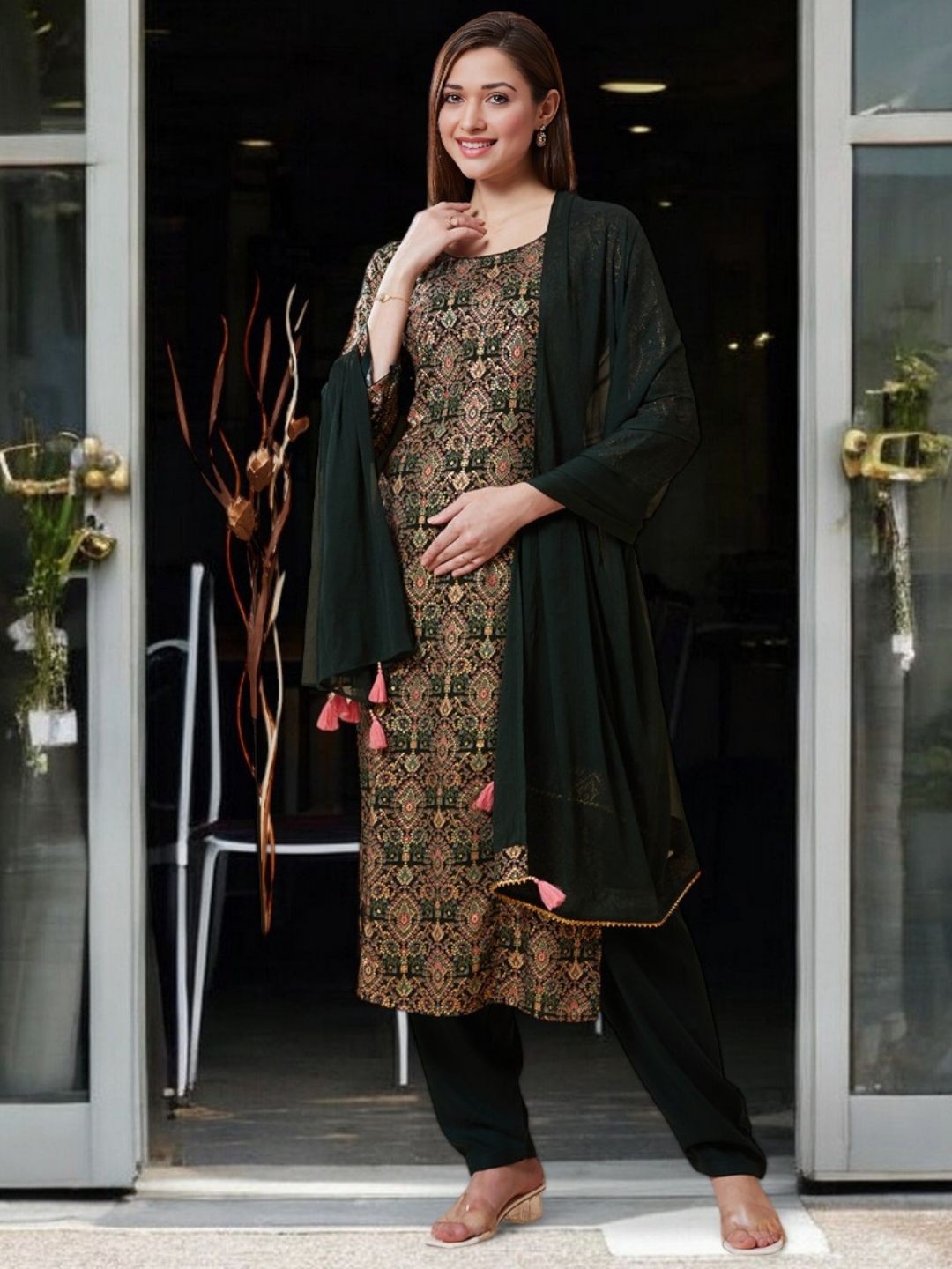 

True Shape Women Ethnic Motifs Printed Regular Thread Work Kurta with Trousers & With Dupatta, Green