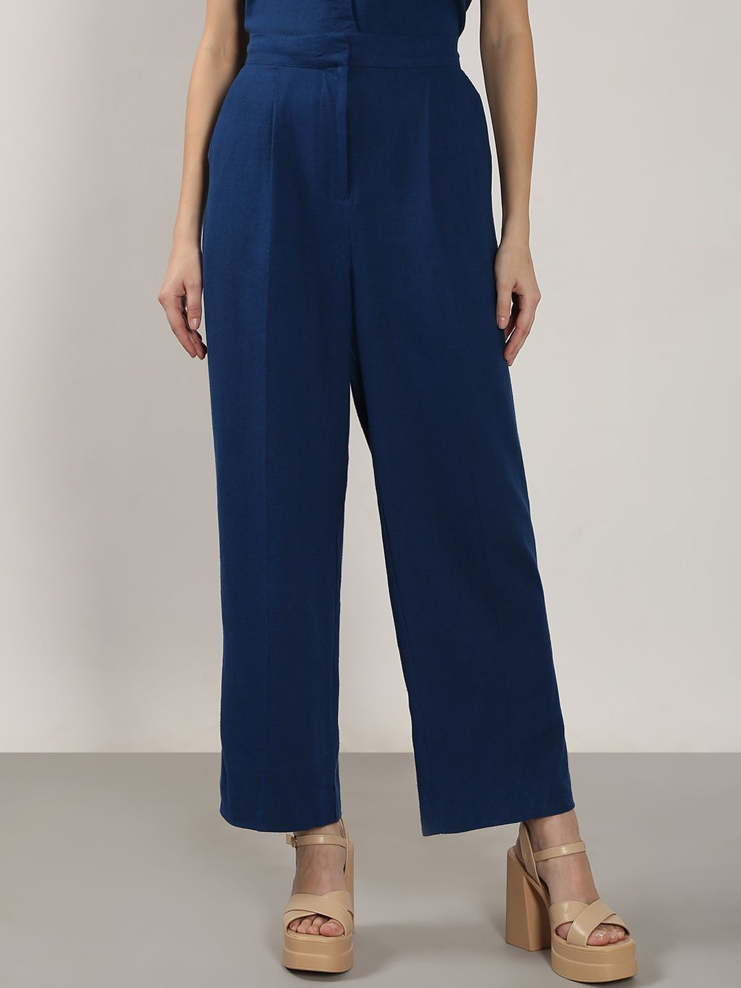 

Vero Moda Women Straight Fit High-Rise Pleated Formal Trousers, Blue