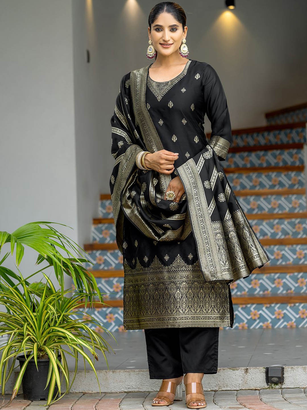 

KALINI Ethnic Motifs Woven Design Sequinned Straight Kurta With Trousers And Dupatta, Black