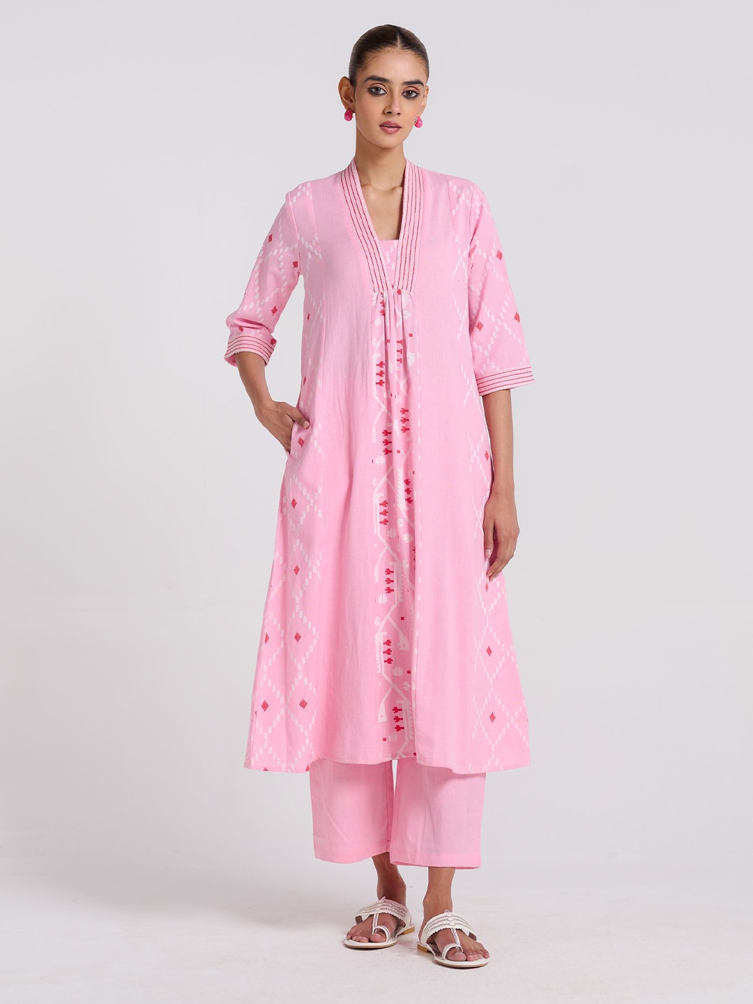 

Rustorange Geometric Printed Square Neck Pleated Pure Cotton Kurta With Palazzo, Pink