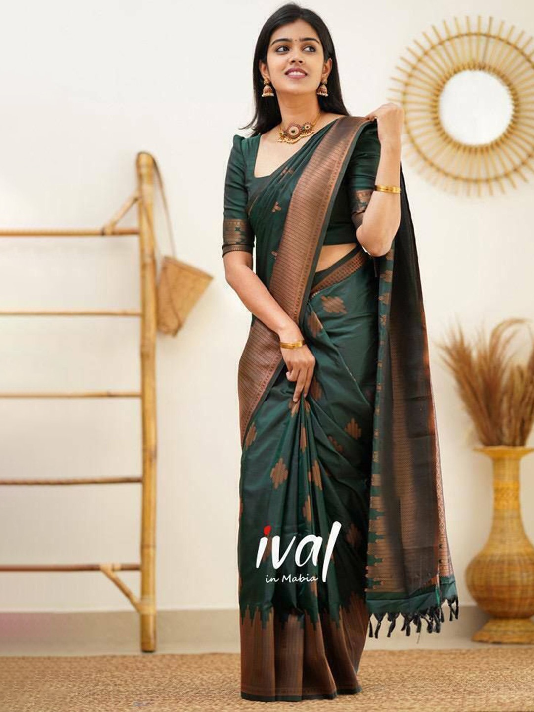 

bansari textiles Woven Design Zari Banarasi Saree, Green