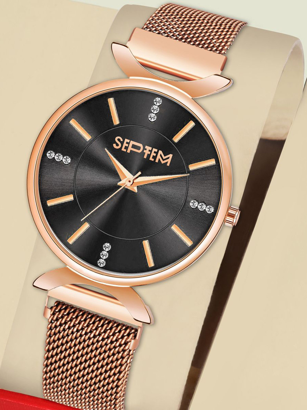 

Septem Women Brass Dial & Stainless Steel Wrap Around Straps Analogue Watch SP-160, Black