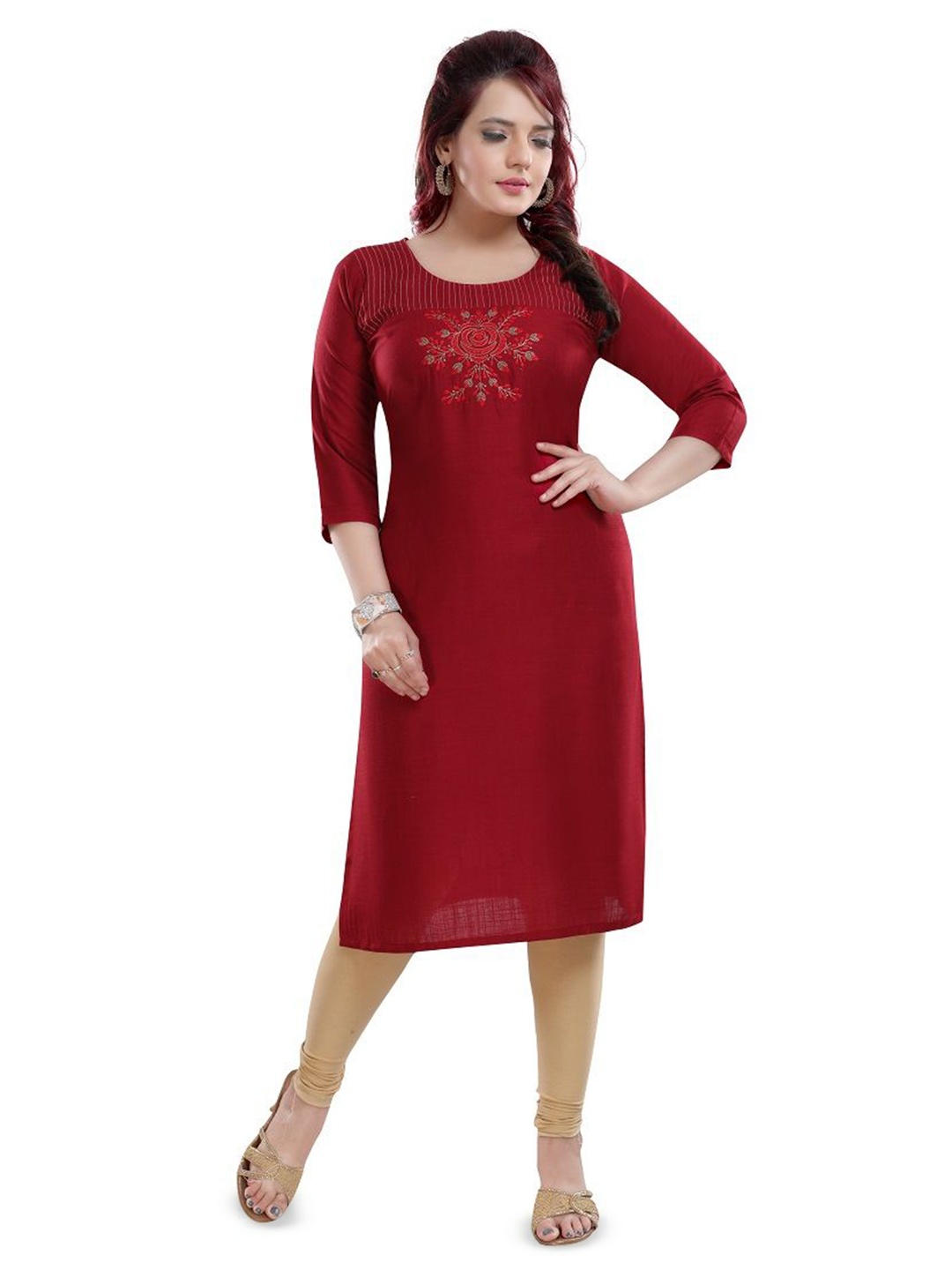 

DREAM & DZIRE Embroidered Straight Kurta, Maroon