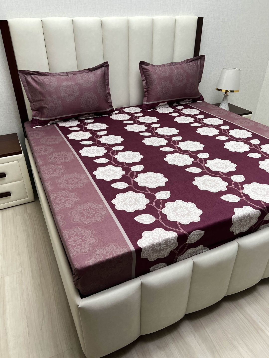 

Pure Decor Passion Fur Purple Printed Pure Cotton 210TC Queen Bedsheet Sets 2.28m x 2.54m