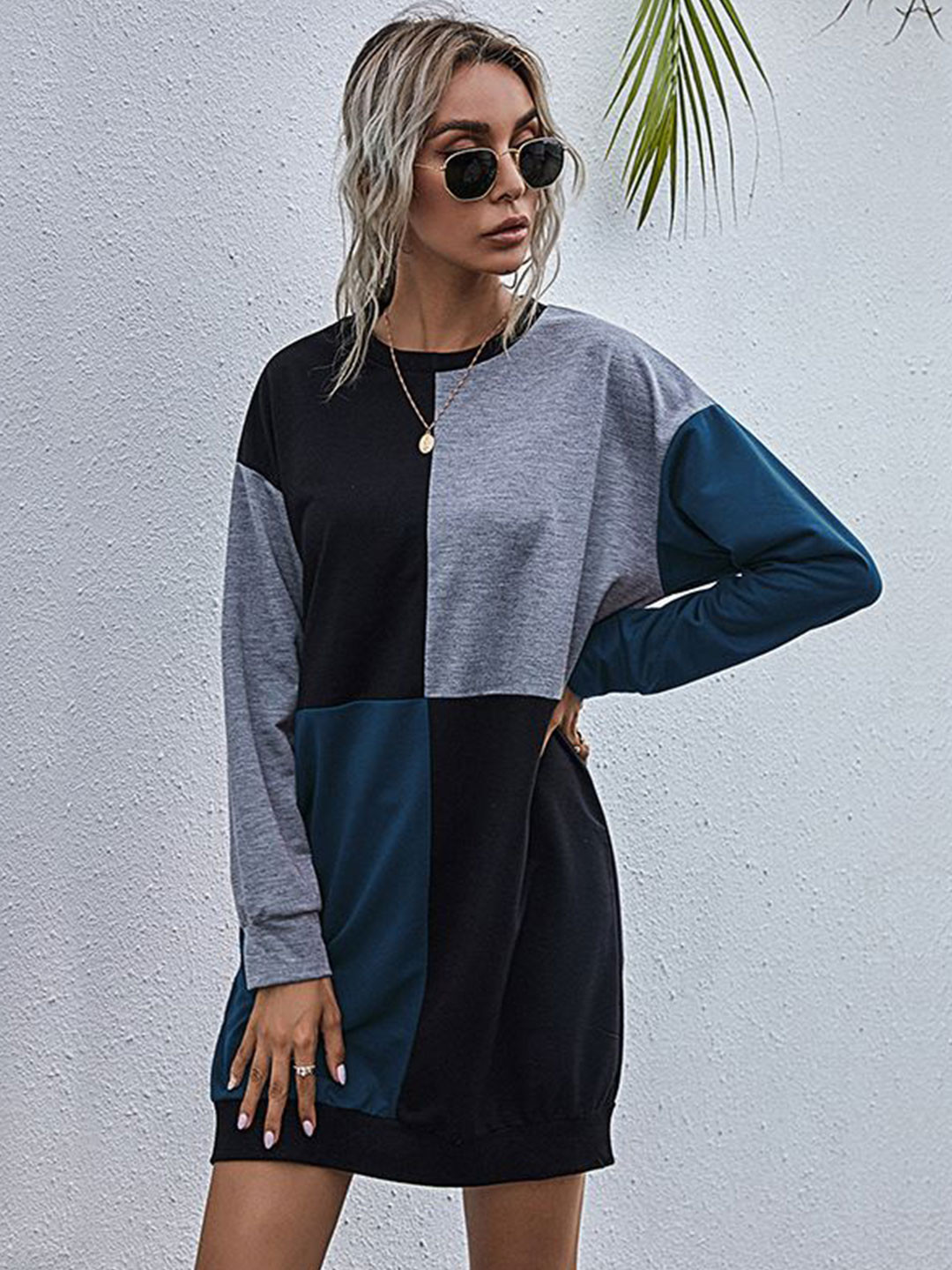 

StyleCast Women Colourblocked T-Shirt Mini Dress, Navy blue