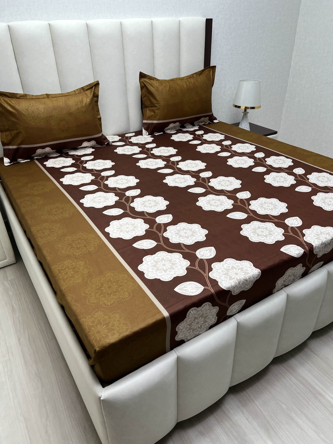 

Pure Decor Passion Fur Brown Printed 240TC Pure Cotton Queen Bedsheet Set 2.54 m x 2.28 m