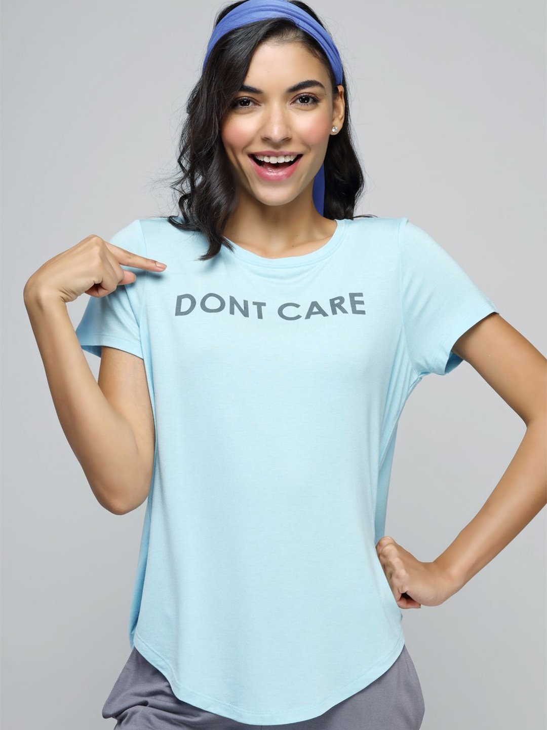

necesera Women Typography Printed Regular Fit T-shirts, Teal