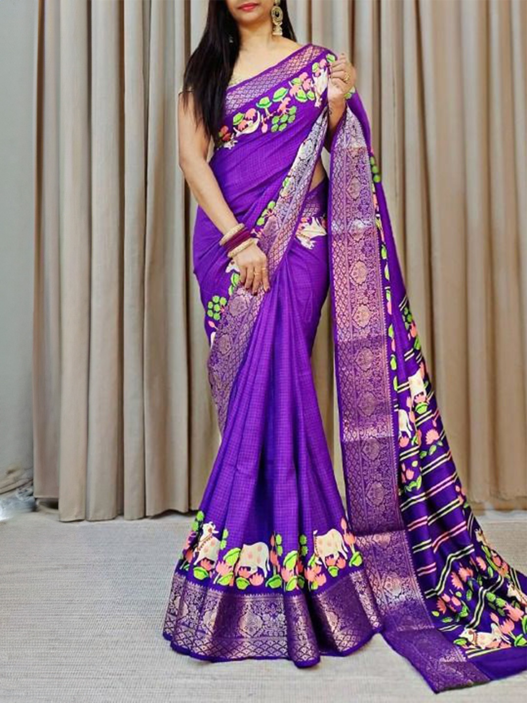 

bansari textiles Zari Pure Cotton Jamdani Saree, Purple