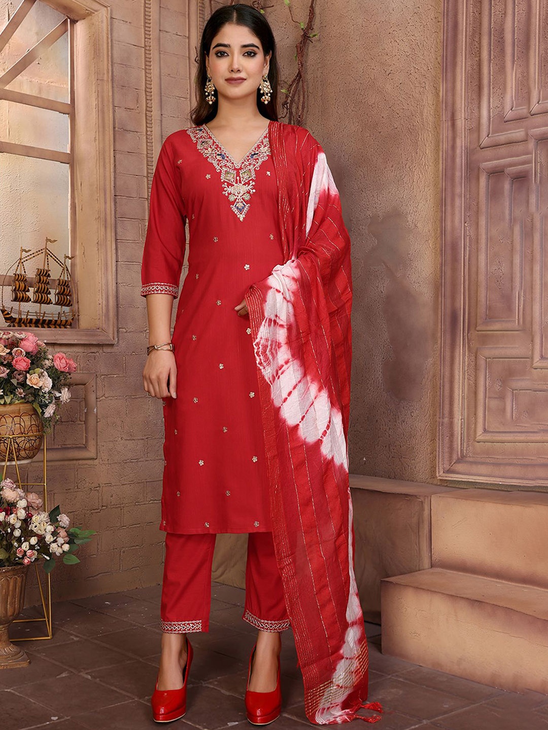 

Royal Export Ethnic Motifs Embroidered Thread Work Kurta with Trouser & Dupatta, Red