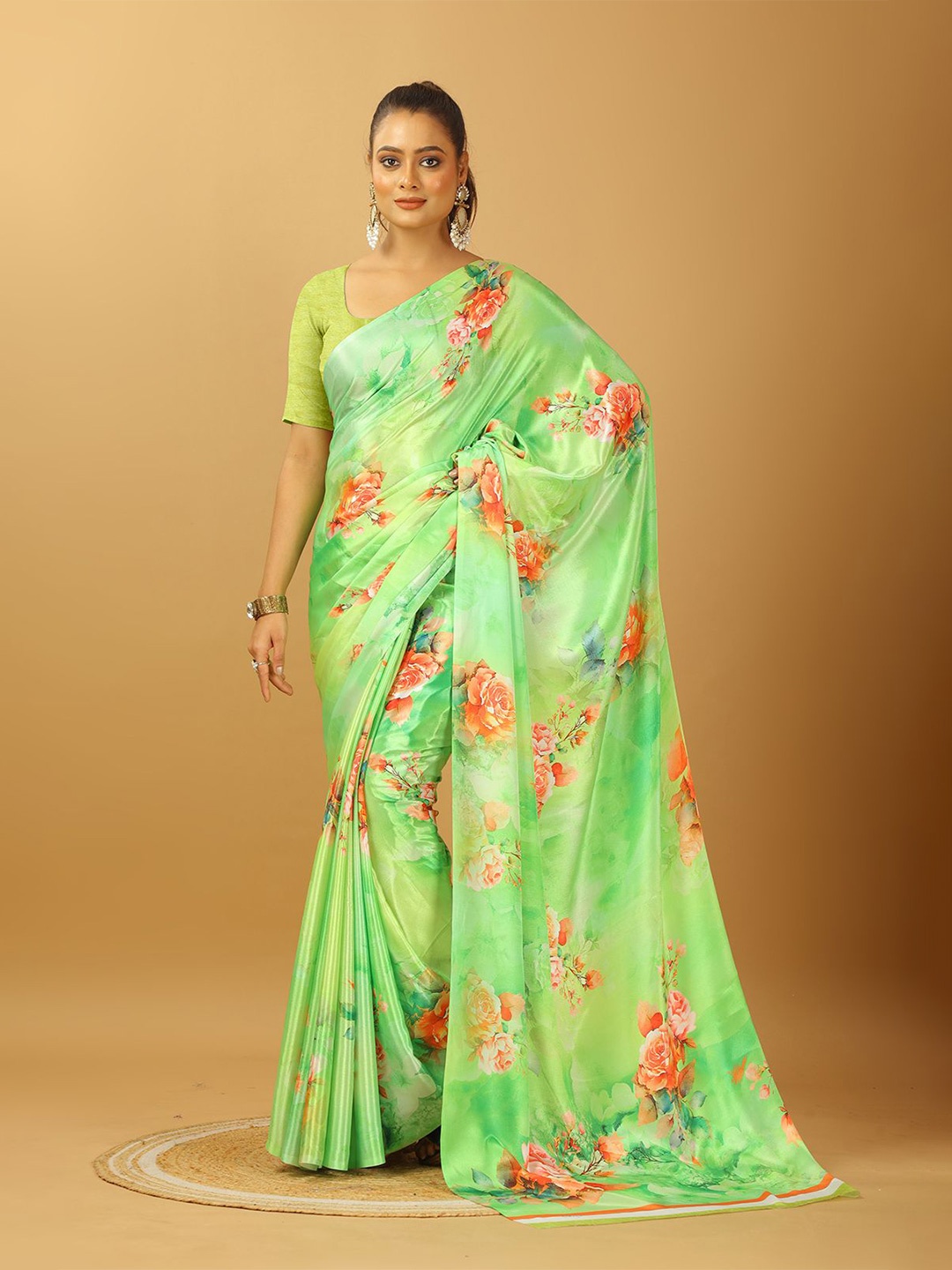 

NIRMAL CREATION Women Floral Printed Pure Crepe Saree, Green