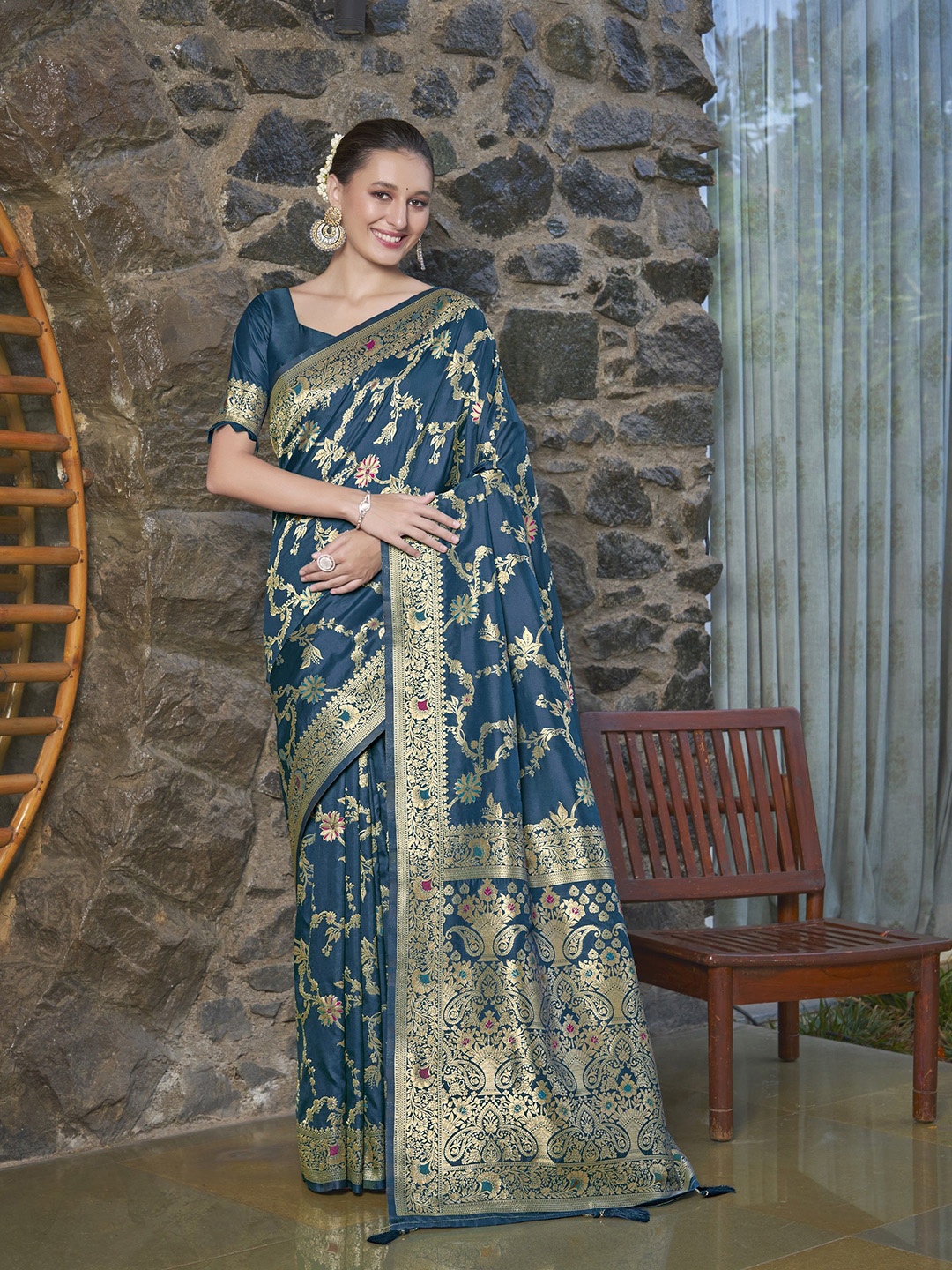 

SAREETHNIC Woven Design Zari Pure Silk Banarasi Saree, Blue