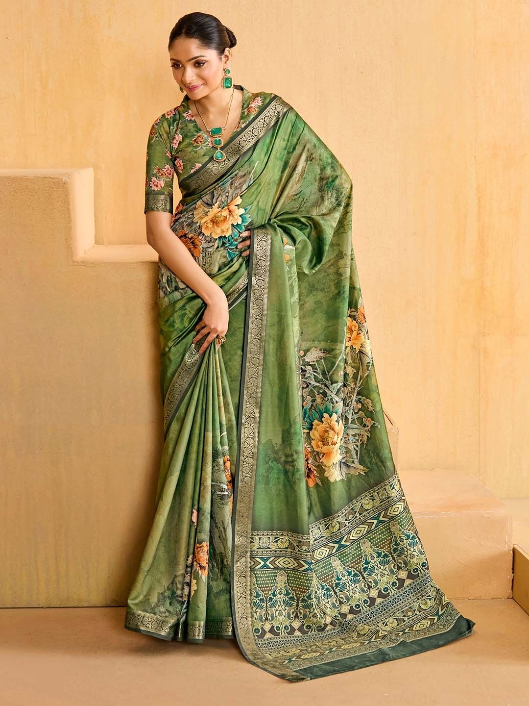 

Meena Bazaar Floral Printed Zari Saree, Green