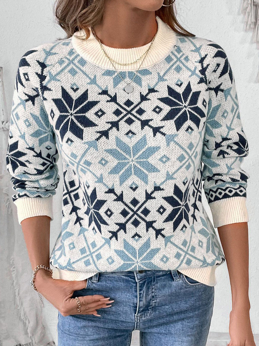 

StyleCast x Revolte Women Round Neck Pullover Sweater, Blue