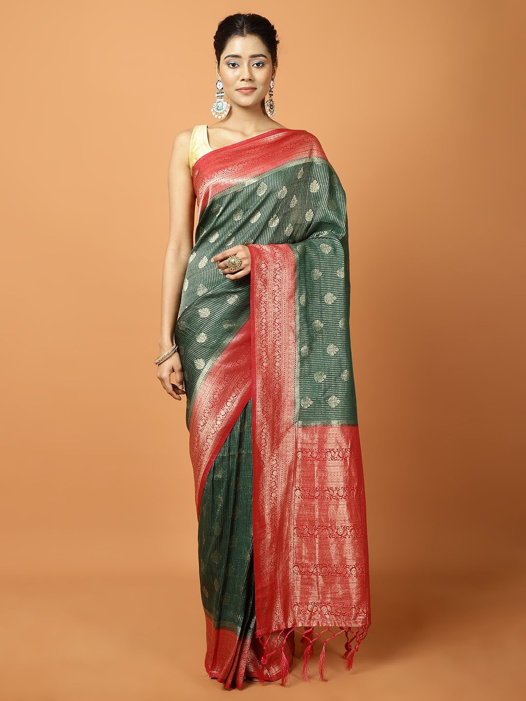 

Meena Bazaar Ethnic Motifs Woven Design Zari Saree, Green