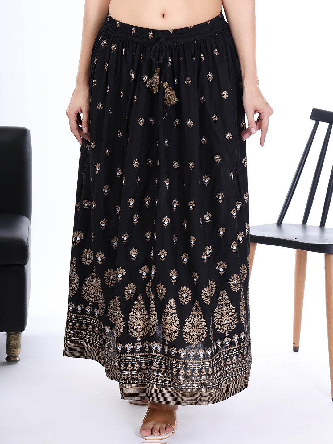 

Moda Rapido Women Self Design Flared Maxi Skirt, Black