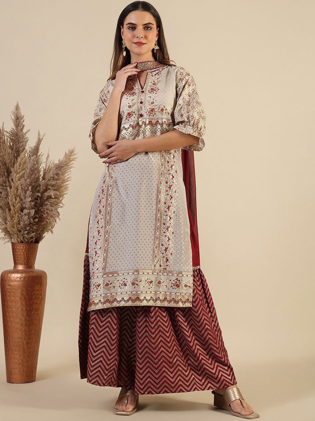 

AURELIA Floral Printed Regular Kurta With Sharara And Dupatta, Grey