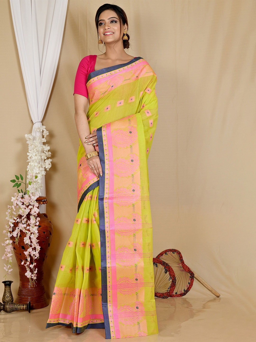 

PuJoy Woven Design Pure Cotton Taant Saree, Green