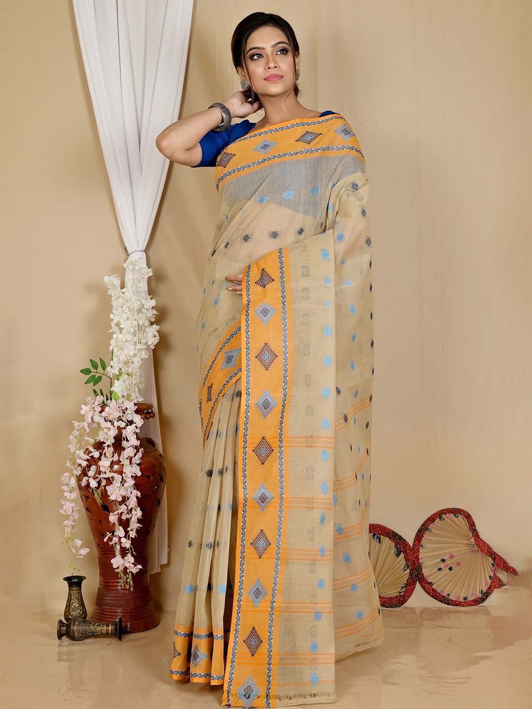 

PuJoy Pure Cotton Handloom Taant Saree, Cream
