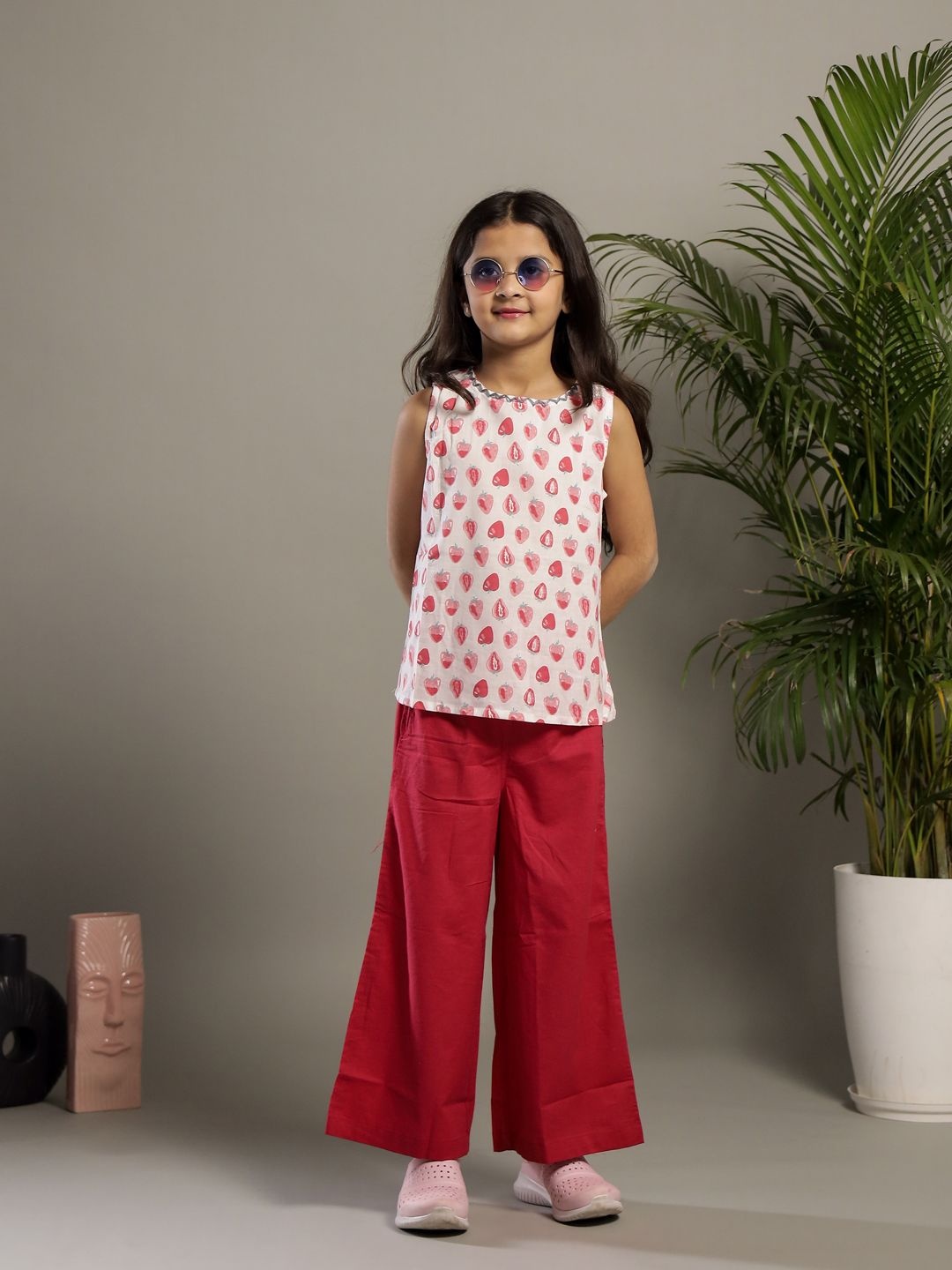 

SANSKRUTIHOMES Strawberry Printed Cotton Top with Trouser, White