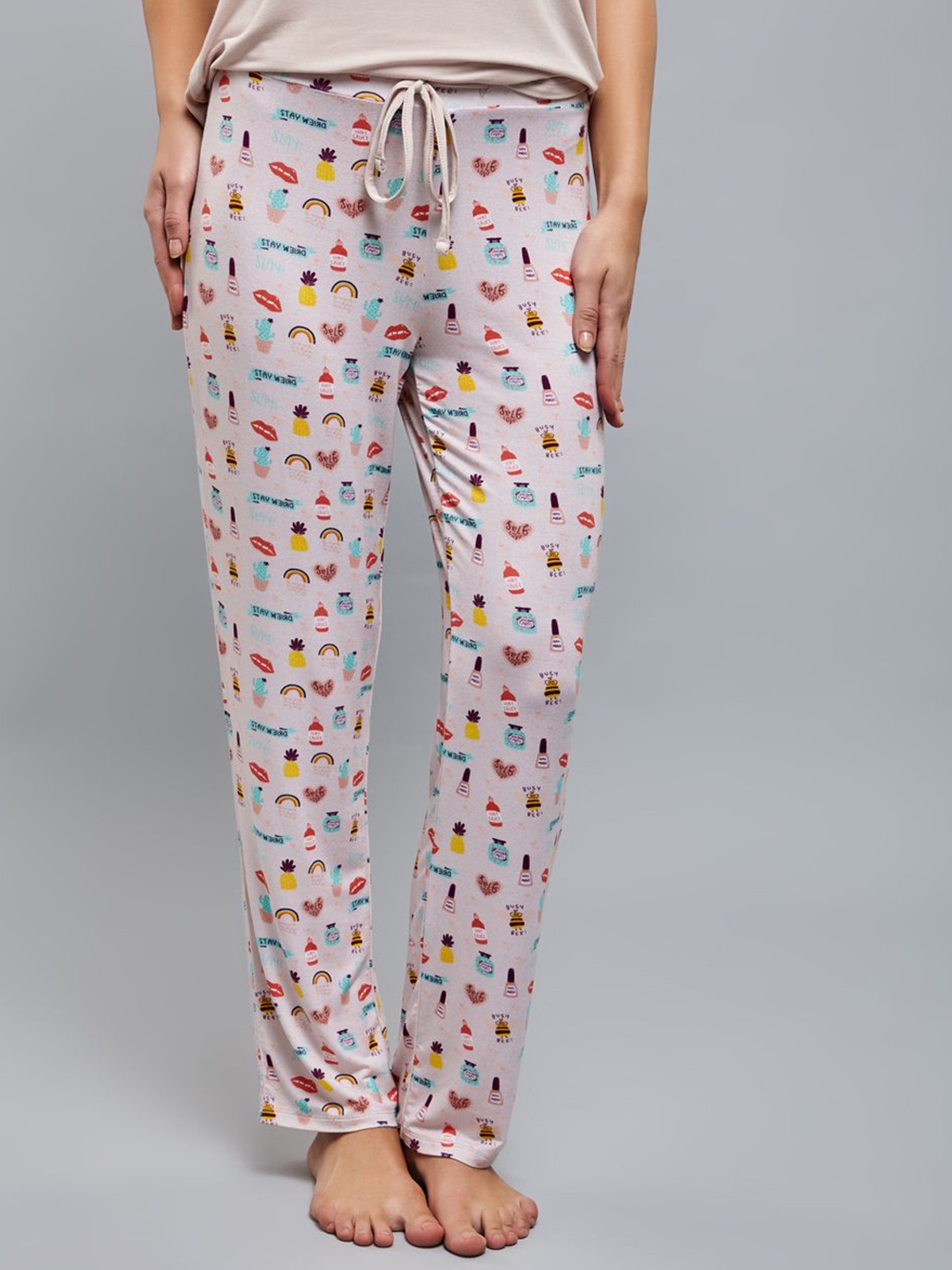 

necesera Stay Weird Women Printed Mid Rise Lounge Pant, Pink