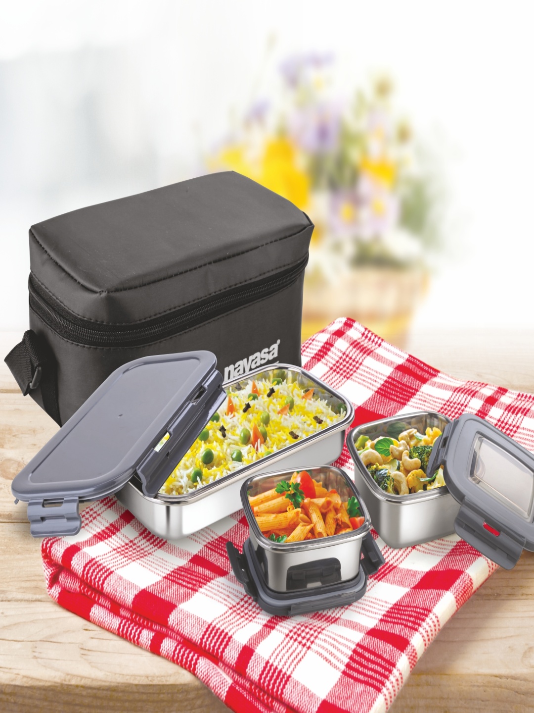 

Nayasa Duplex Black 3 Pieces Stainless Steel Easy to Clean Lunch Box 350 ml