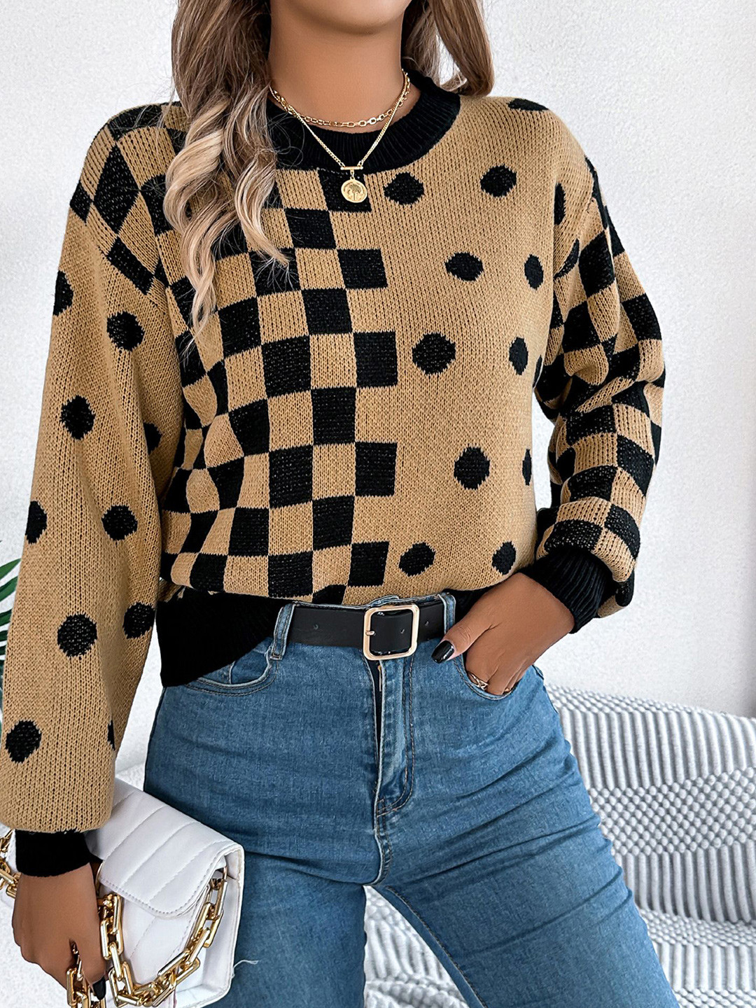 

StyleCast x Revolte Women Colourblocked Pullover, Khaki