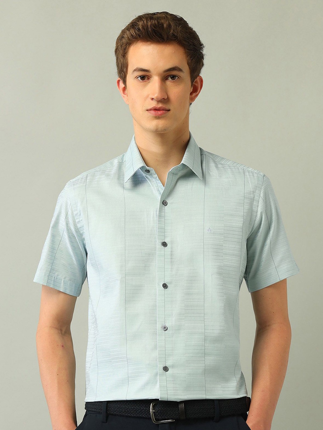 

Arrow New York Men Slim Fit Spread Collar Textured Cotton Formal Shirt, Sea green