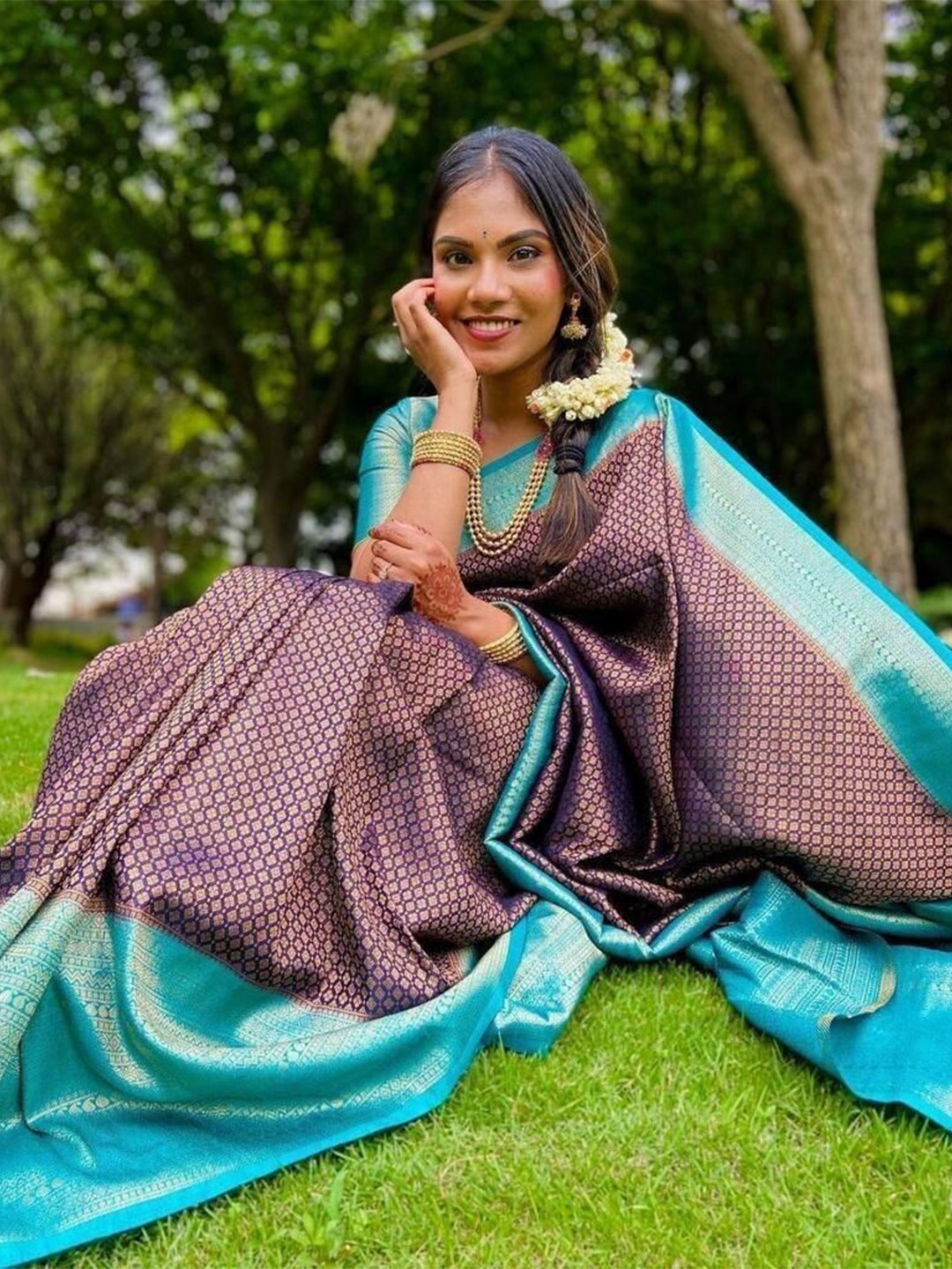 

bansari textiles Woven Design Zari Banarasi Saree, Purple