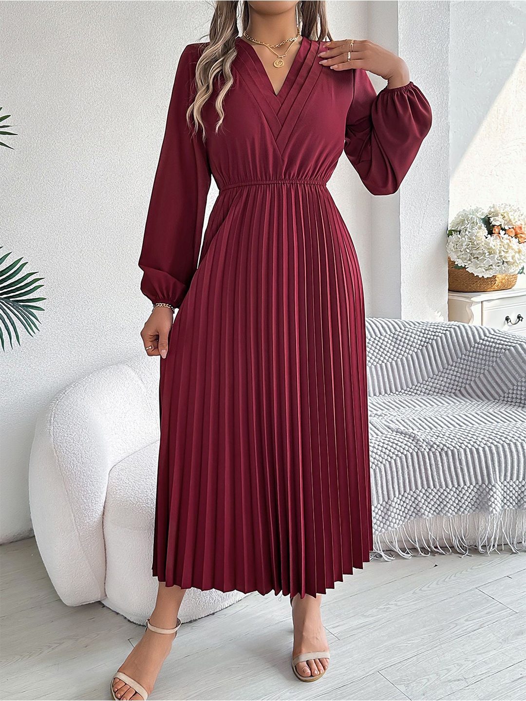 

StyleCast x Revolte A-Line Maxi Dress, Maroon