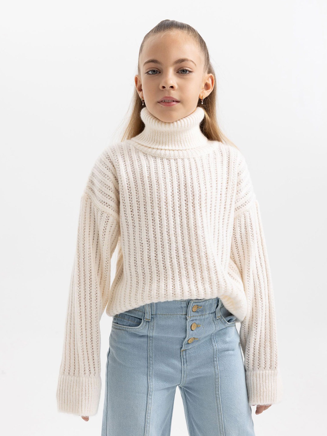 

DeFacto Girls Turtle Neck Ribbed Pullover Sweater, White