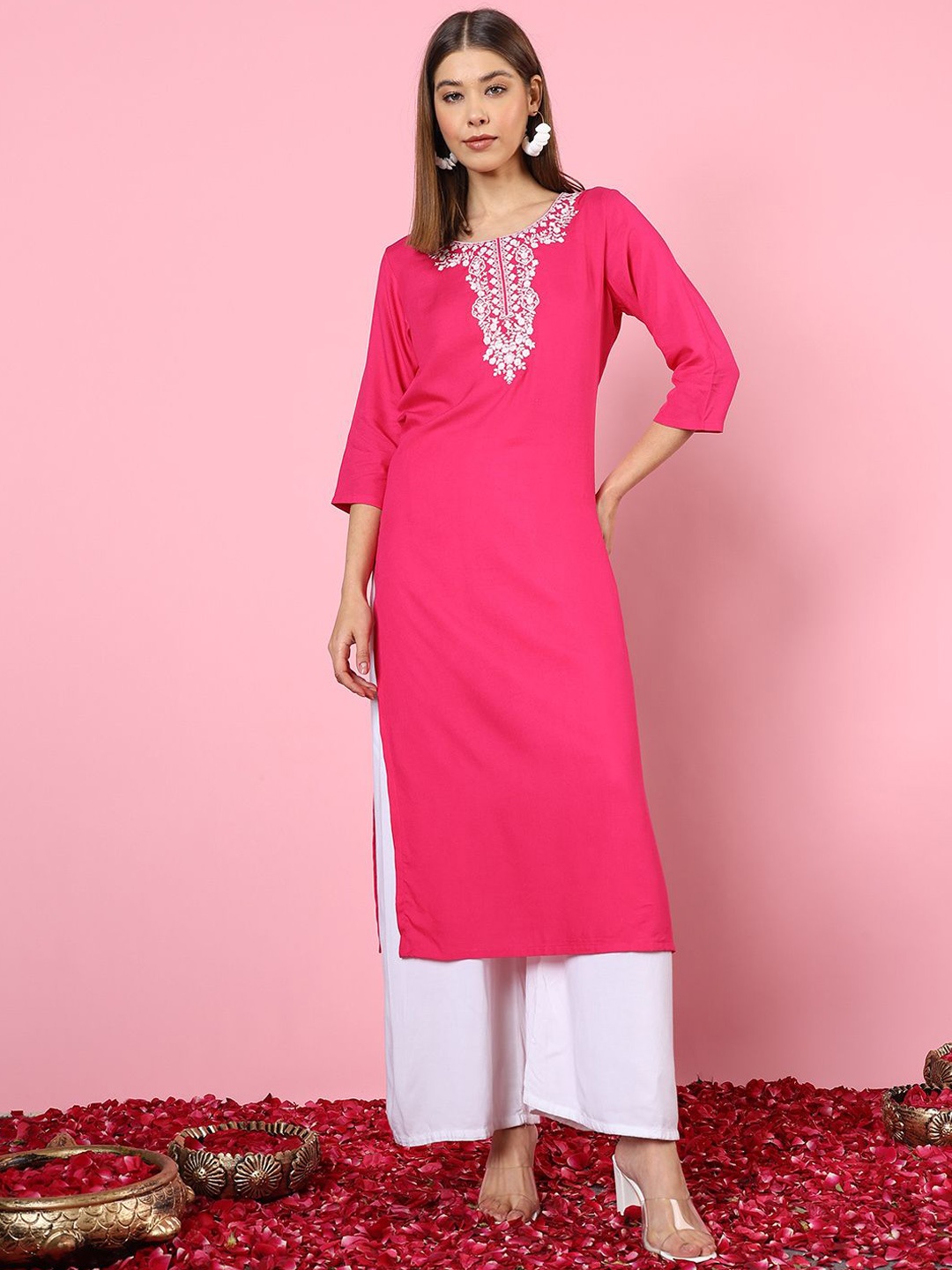 

Anouk Rustic Pink Ethnic Motifs Embroidered Thread Work Round Neck Straight Kurta