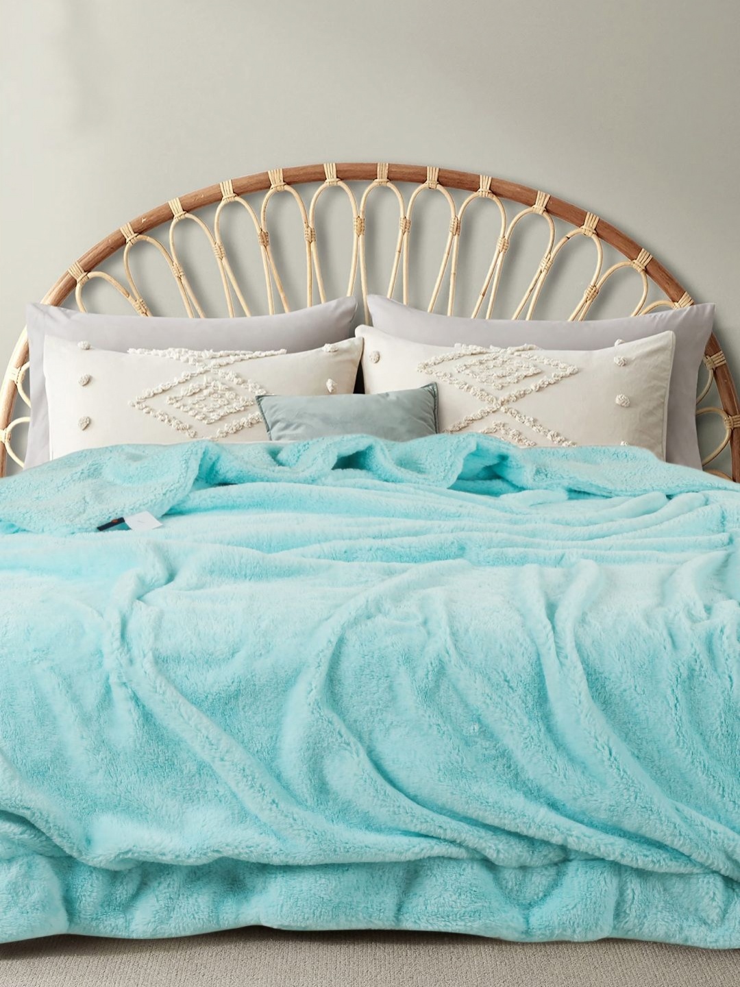 

VAS COLLECTIONS Sea Green Heavy Winter Fur 500 GSM Double Bed Blanket