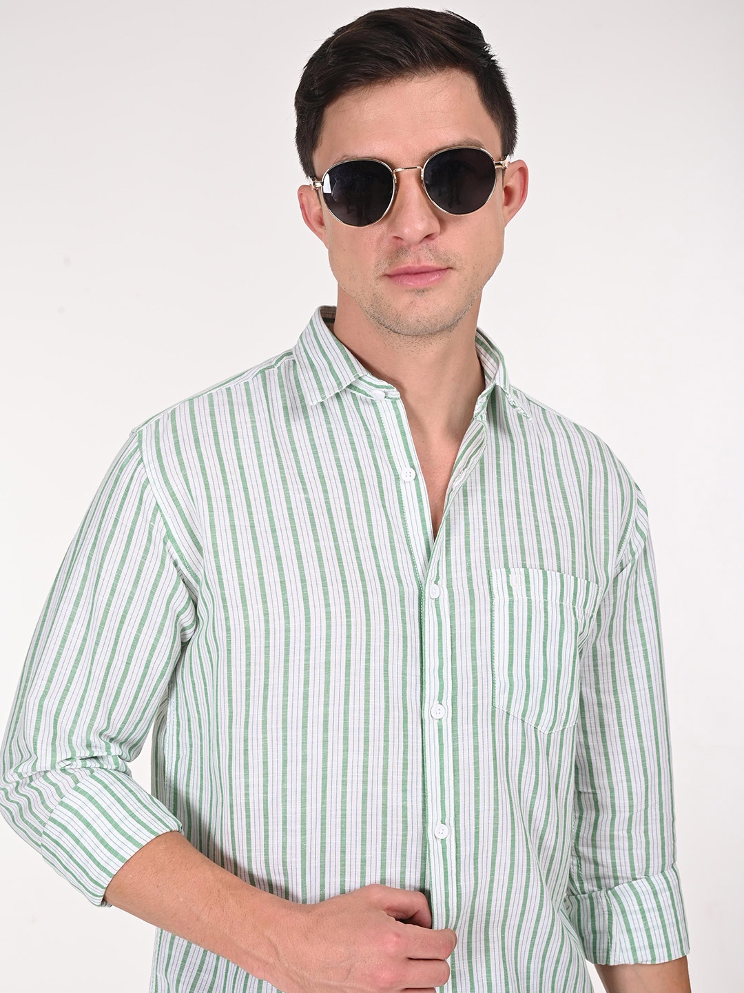 

URBAN POCHE Men Spread Collar Vertical Striped Cotton Casual Shirt, Green