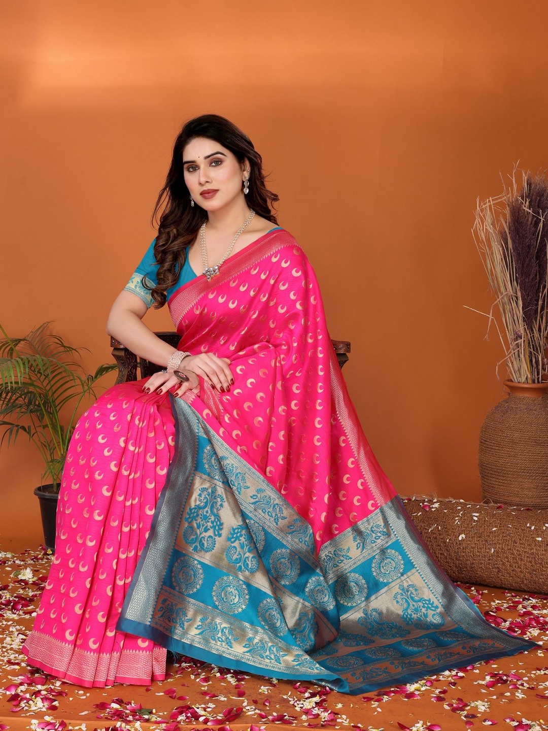 

vj fashion Woven Design Zari Satin Saree, Pink