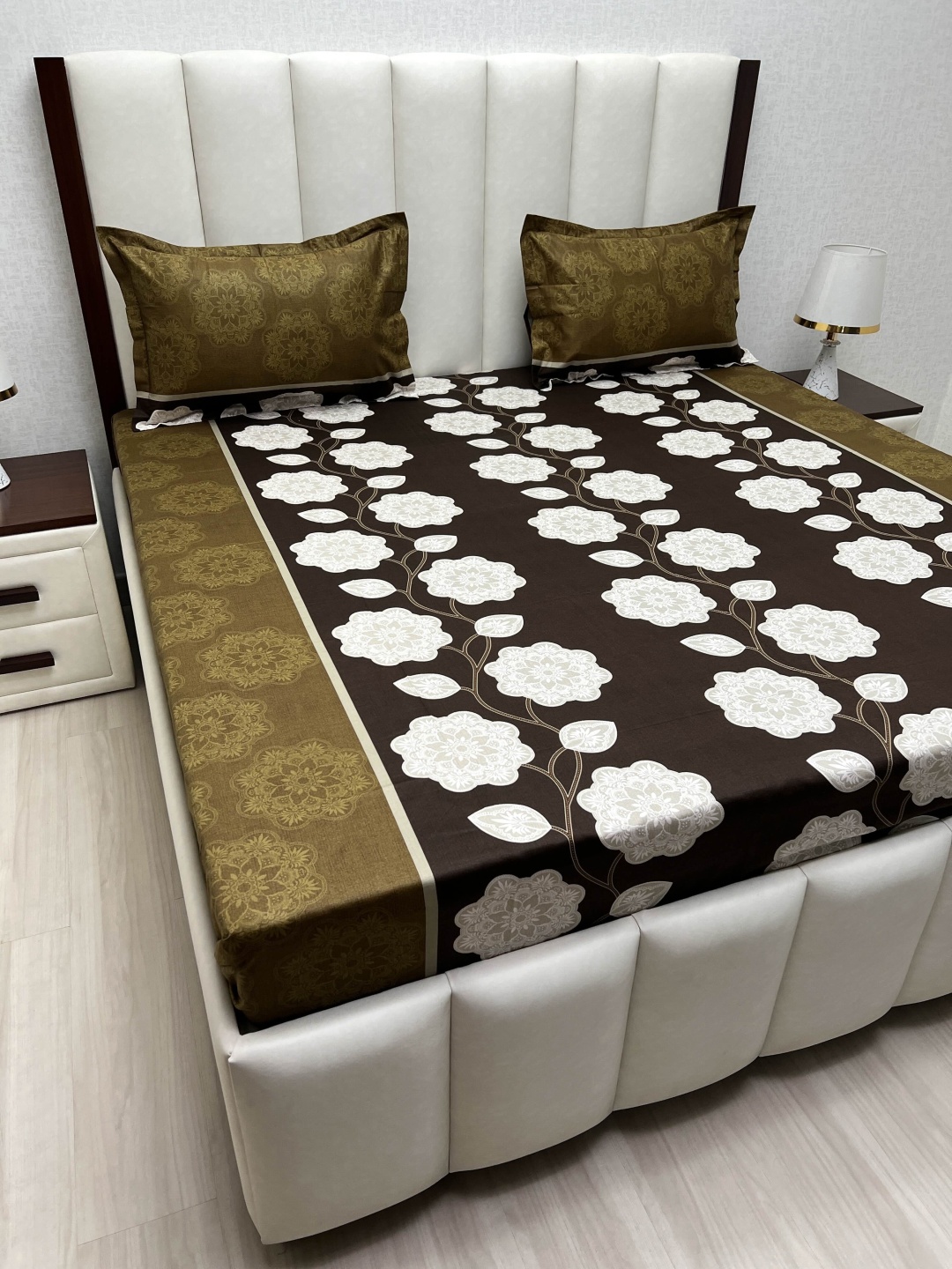 

Pure Decor Brown & Grey Floral 330 TC Queen Bedsheet with 2 Pillow Covers